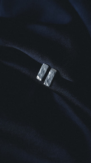 Pendientes Studs Martelé